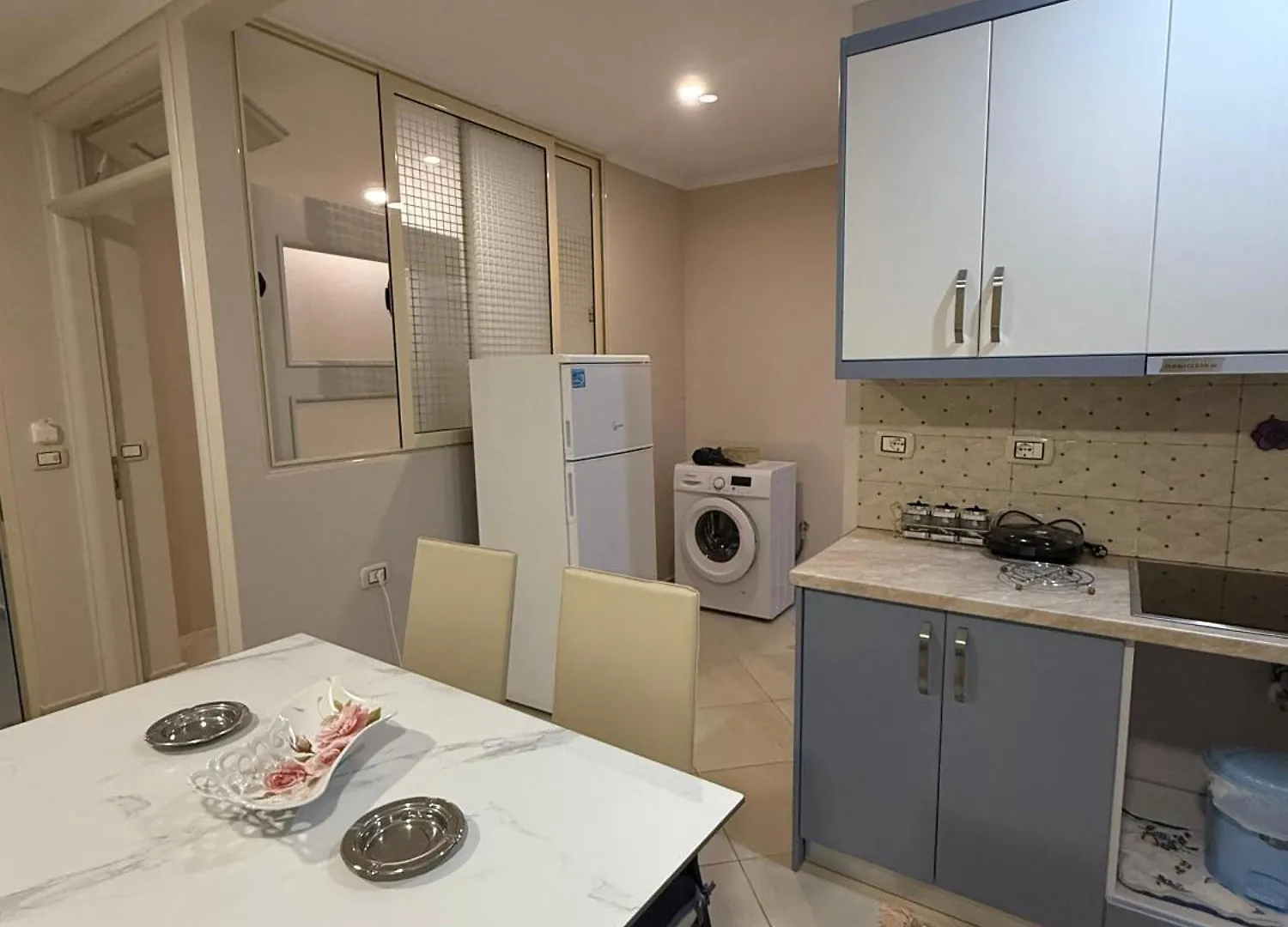 Eleana'S Apartament Sarande