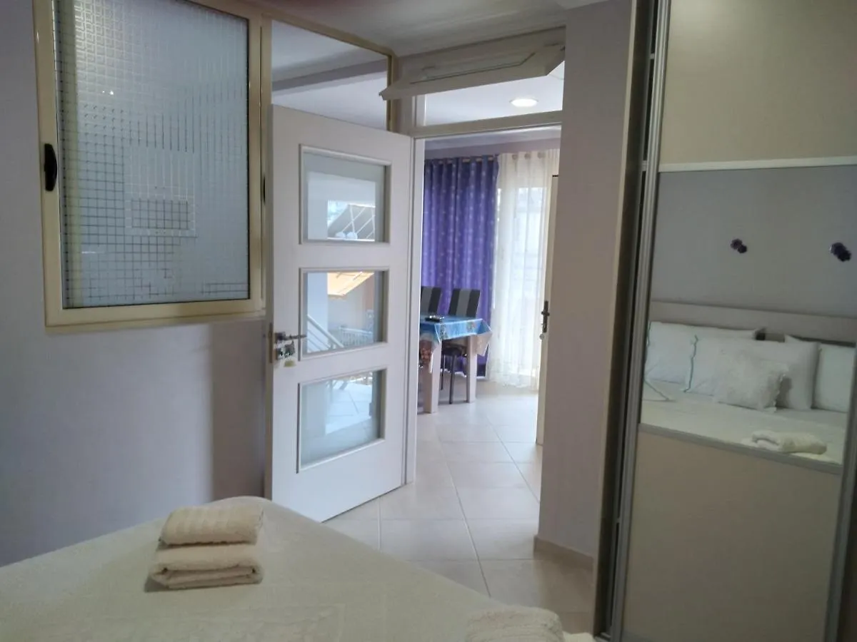 Eleana'S Apartament Sarande 0*,