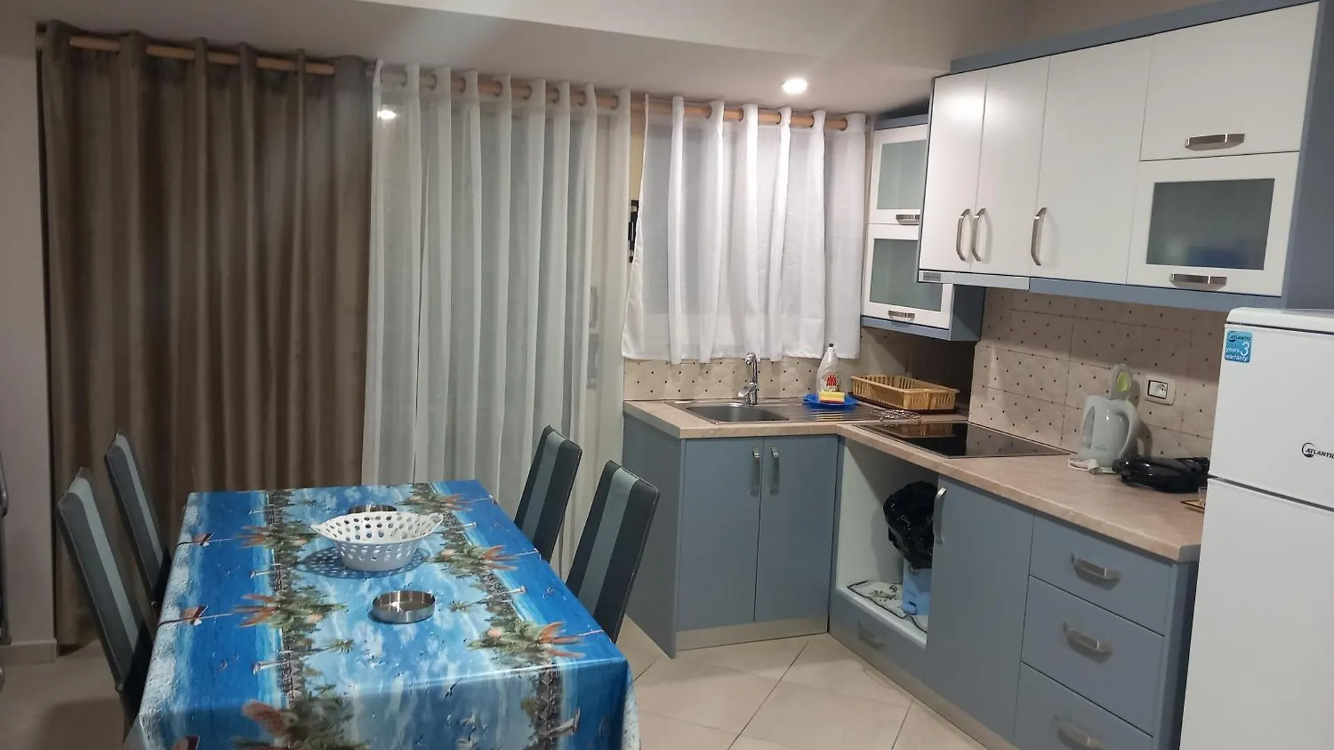 Eleana'S Apartament Sarande 0*,
