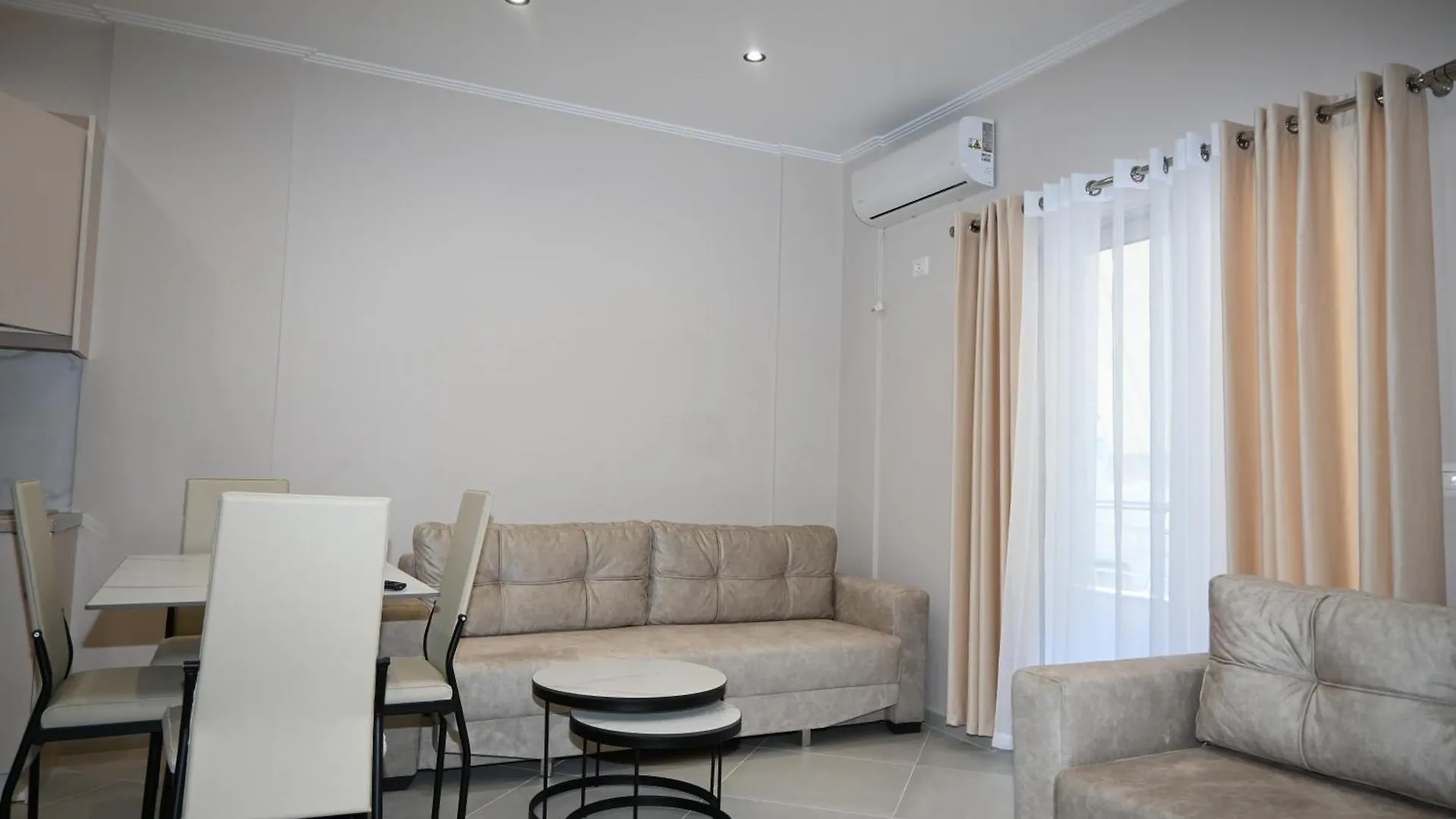 Affittacamere Eleana'S Apartament Sarandë