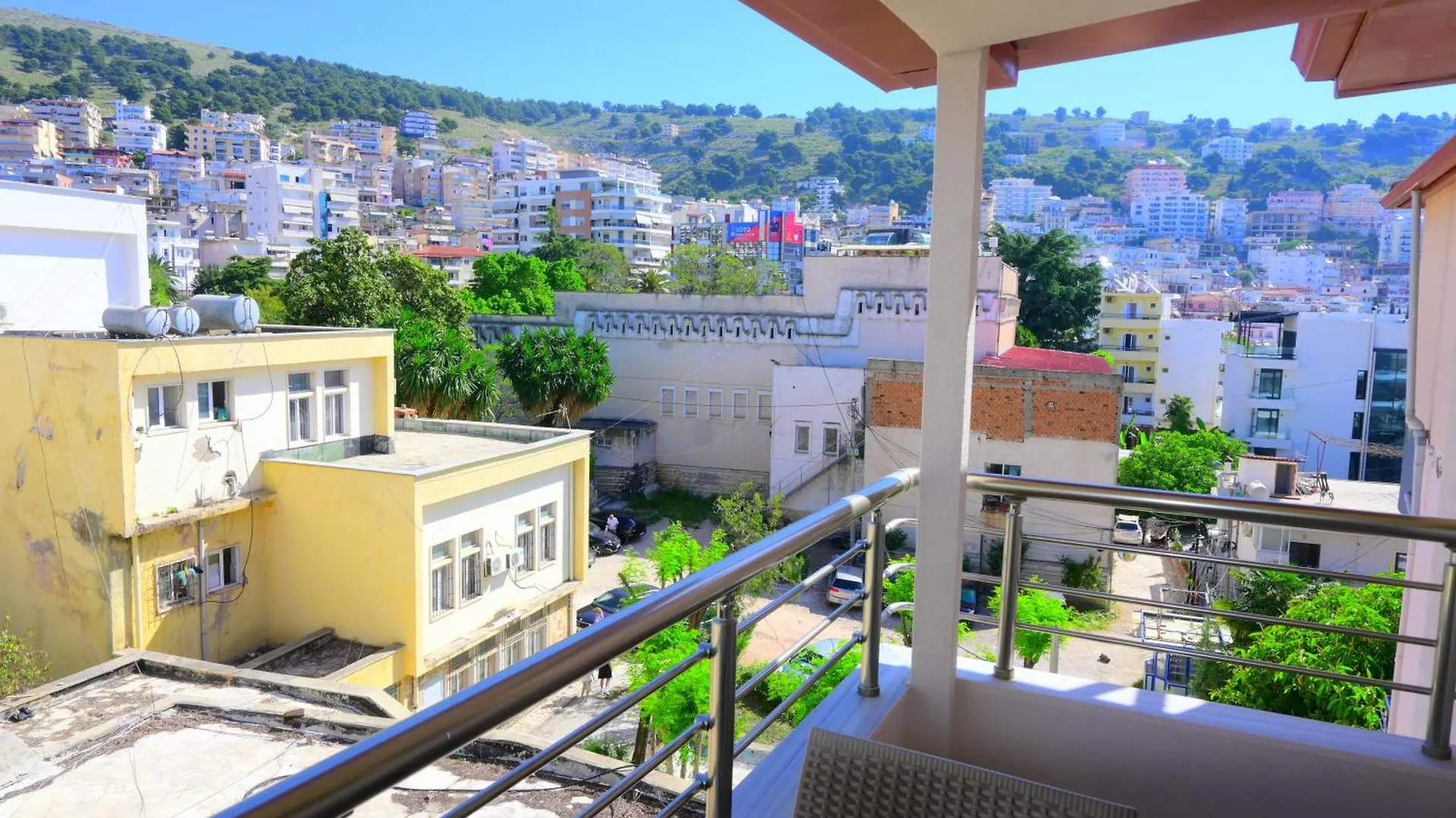 Eleana'S Apartament Sarande Guest house