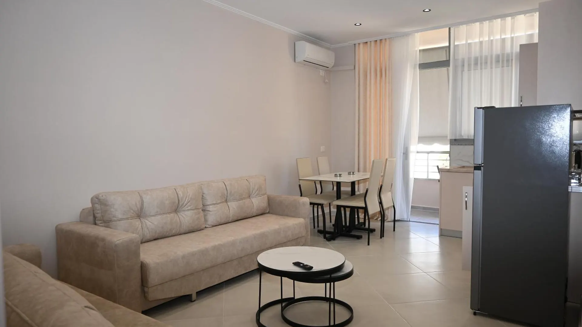 Affittacamere Eleana'S Apartament Sarandë